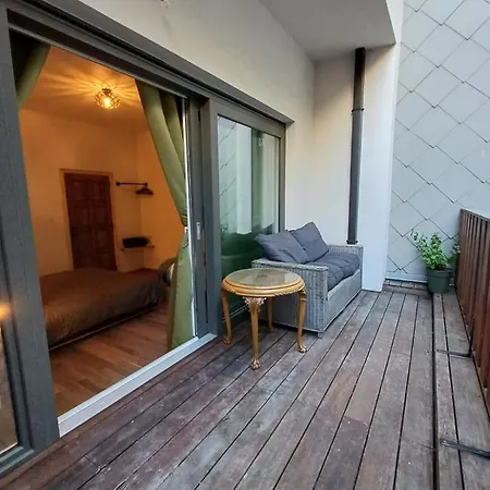 1- Summer Breeze Apartment *